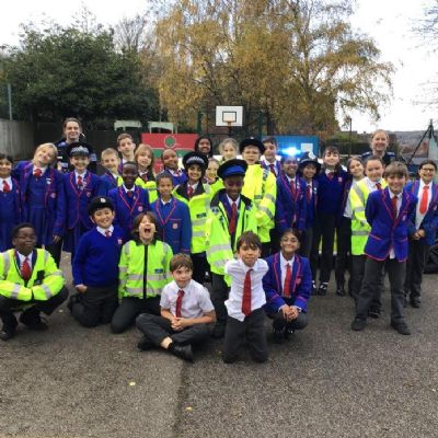 Thank you to Thames Valley Police for coming in to talk to Year 6 about staying safe.