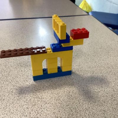We created Lego algorithms during computing day! Can you guess what theses pieces make? Follow the steps to find out...